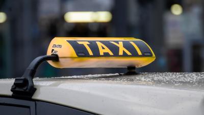 taxi-4720993_1280